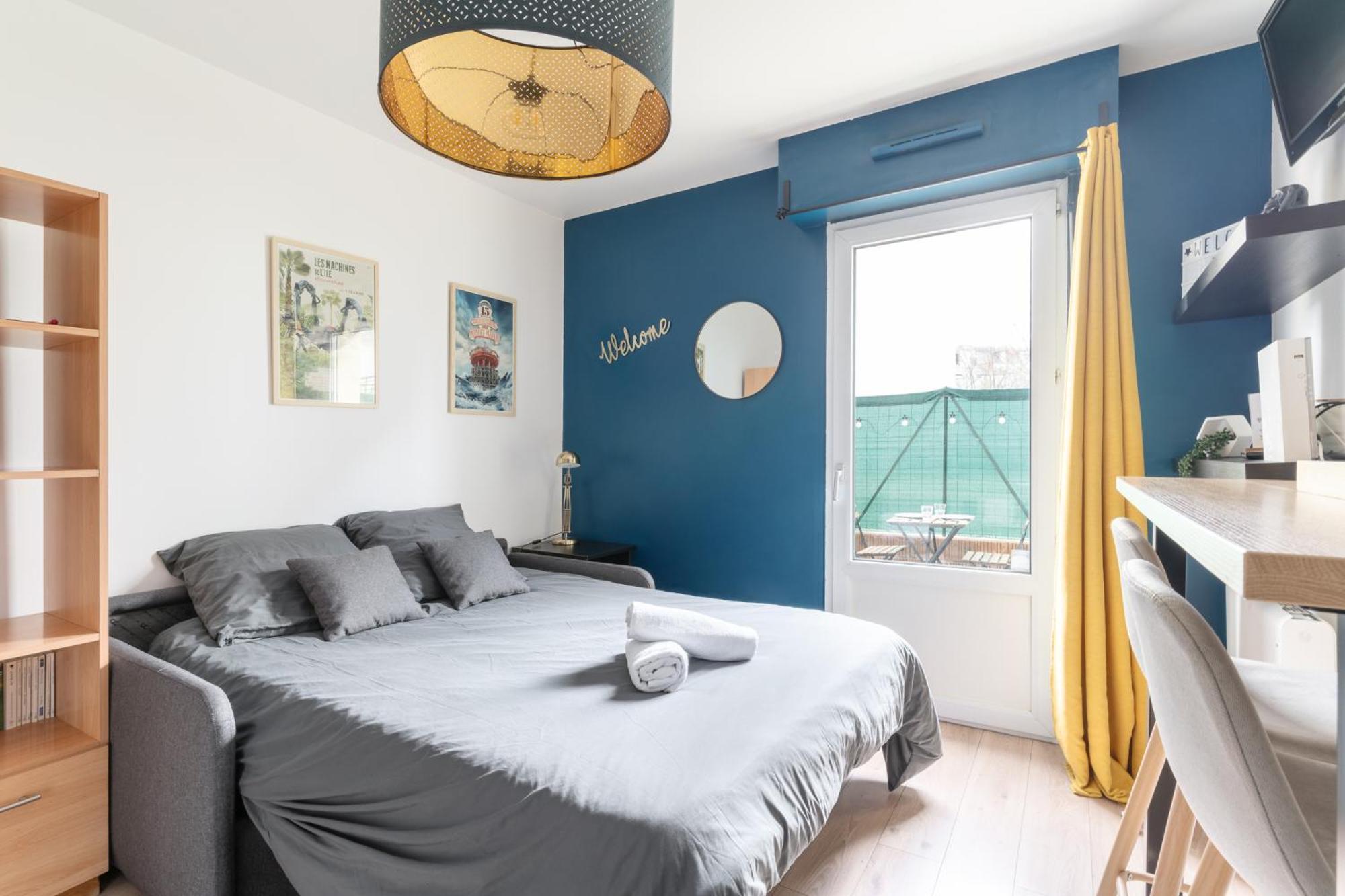 Studio Centre-Ville Avec Terrasse Et Parking Securise Gratuit Nantes Dış mekan fotoğraf