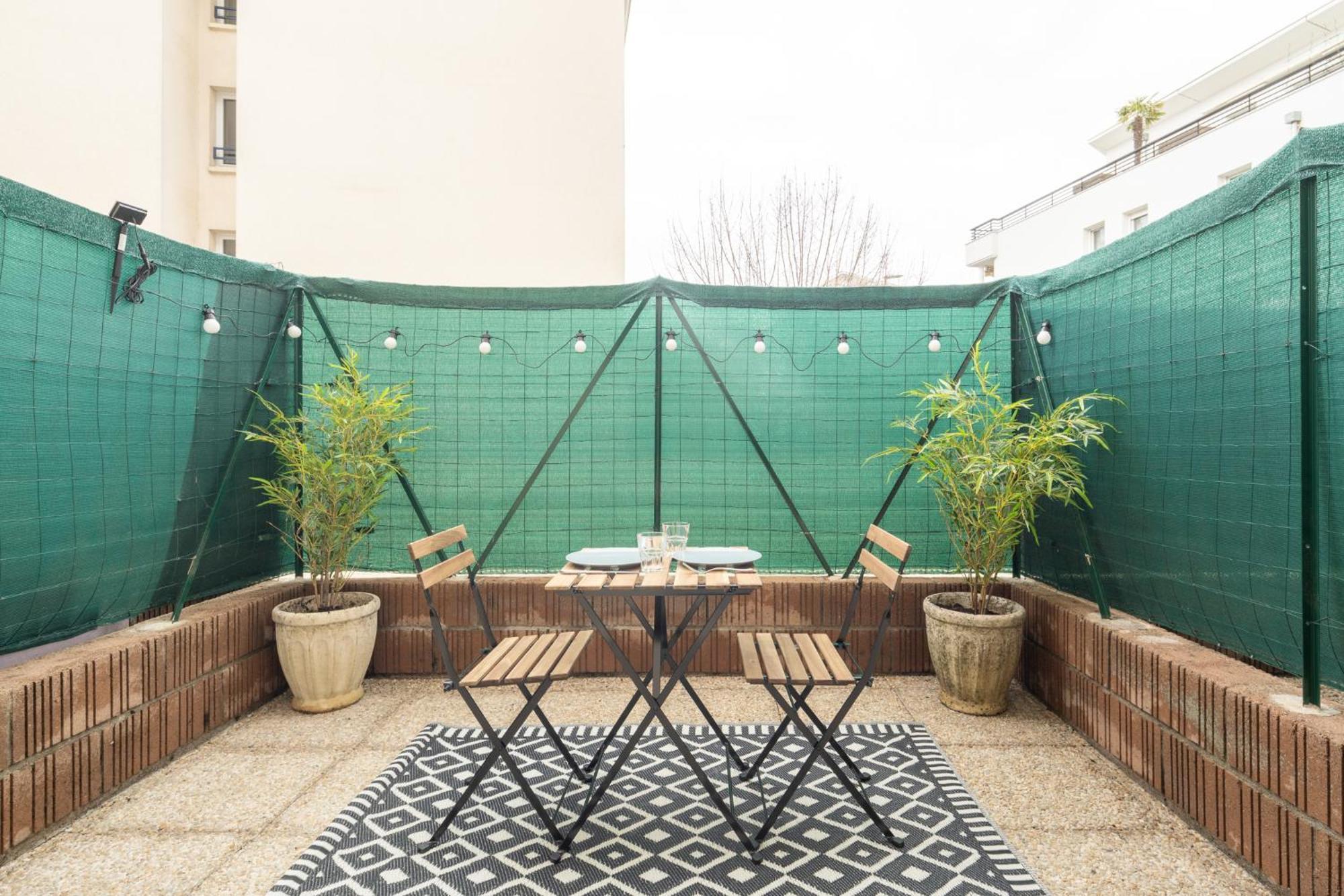 Studio Centre-Ville Avec Terrasse Et Parking Securise Gratuit Nantes Dış mekan fotoğraf