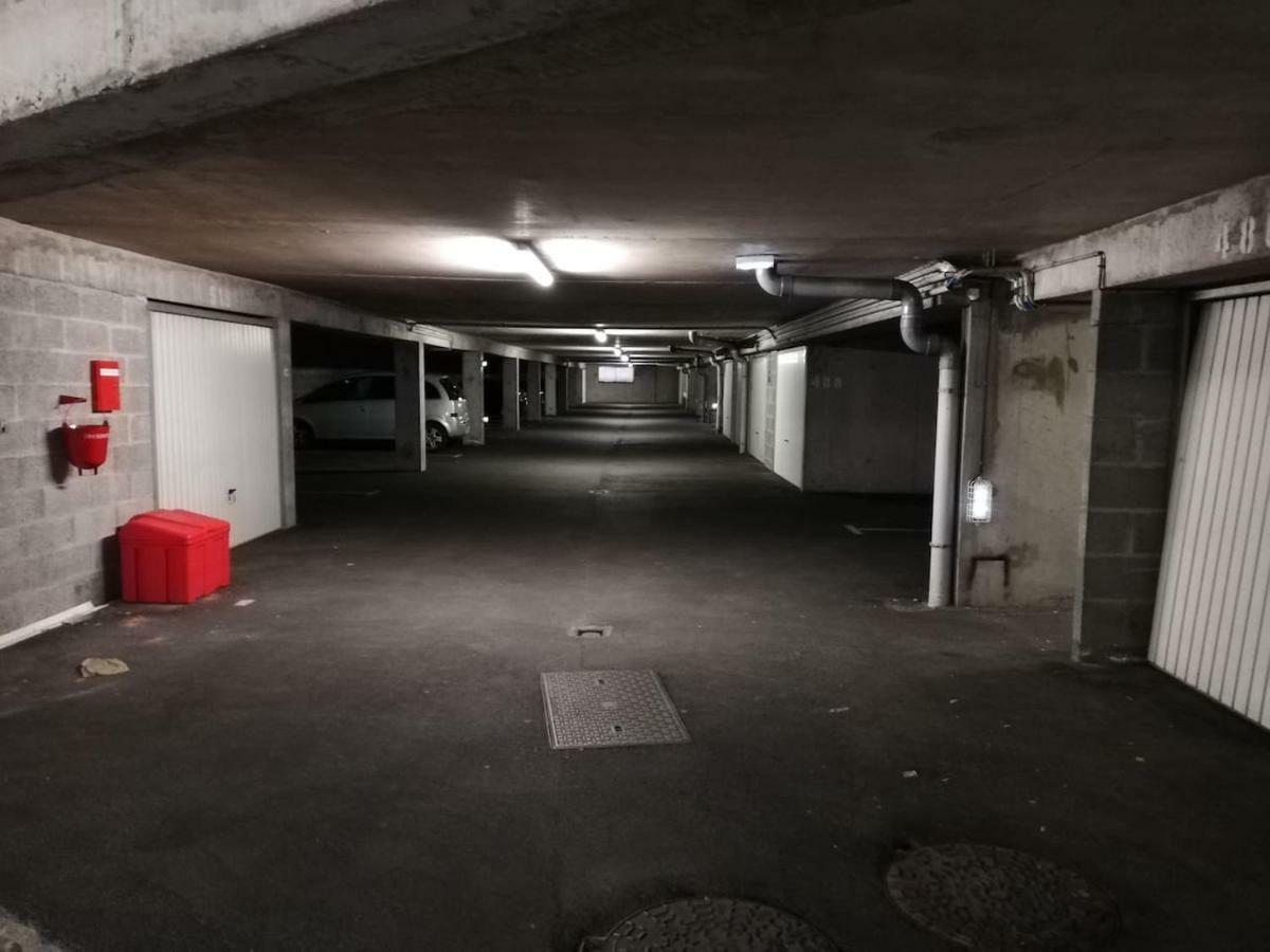 Studio Centre-Ville Avec Terrasse Et Parking Securise Gratuit Nantes Dış mekan fotoğraf